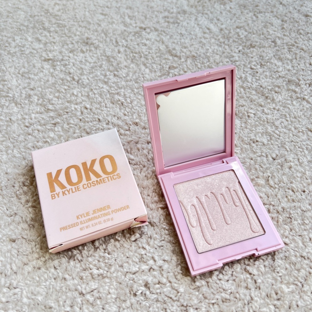 Brand New Kylie Cosmetics Koko Highlighter - Soft Pink Glow